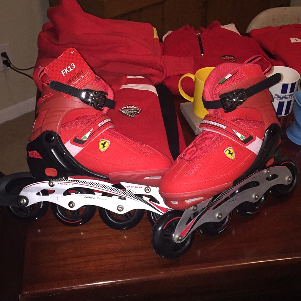 New Ferrari FK13 roller blades